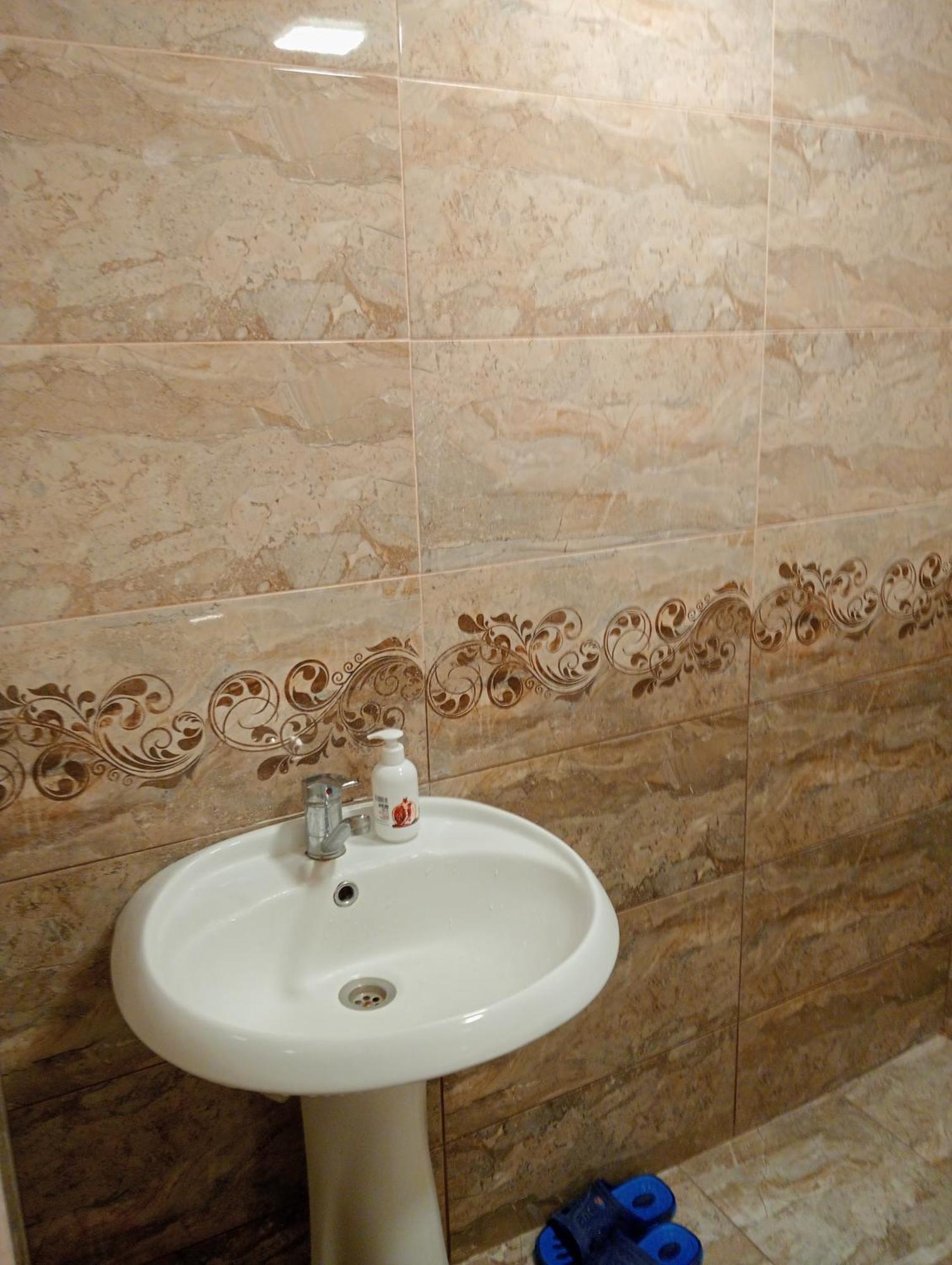 Apartment On The Delara Aliyeva Street Baku Kültér fotó